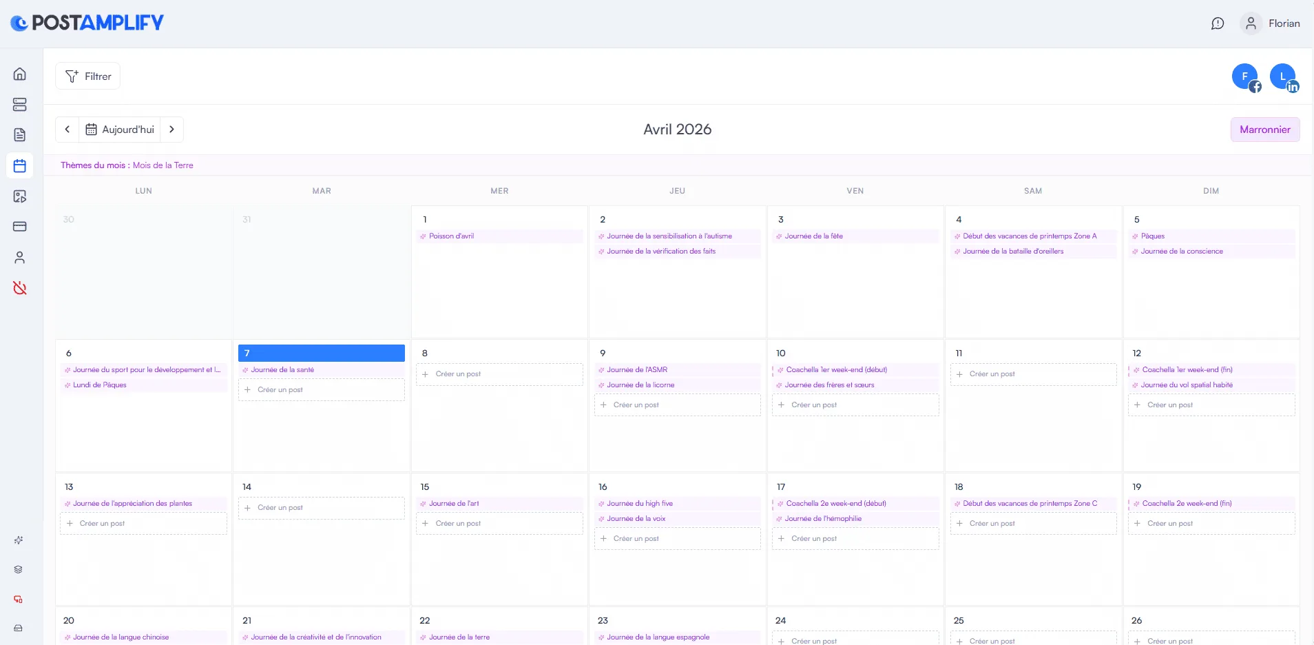 Calendrier éditorial PostAmplify avec les posts programmés de plusieurs clients